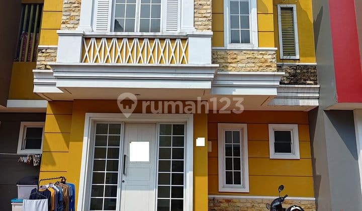 Rumah 10 menit ke Gerbang Tol BSD Barat 1 Hadap Utara Dibantu KPR J-34119
