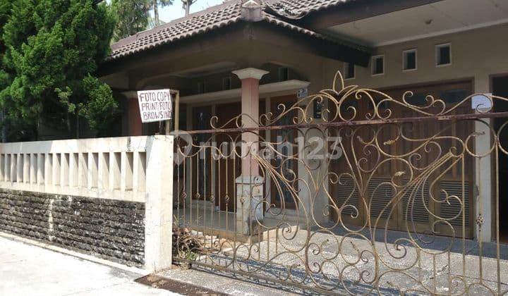 Rumah 5 Kamar Tidur SHM 15 Menit ke The Park Sawangan J-25841