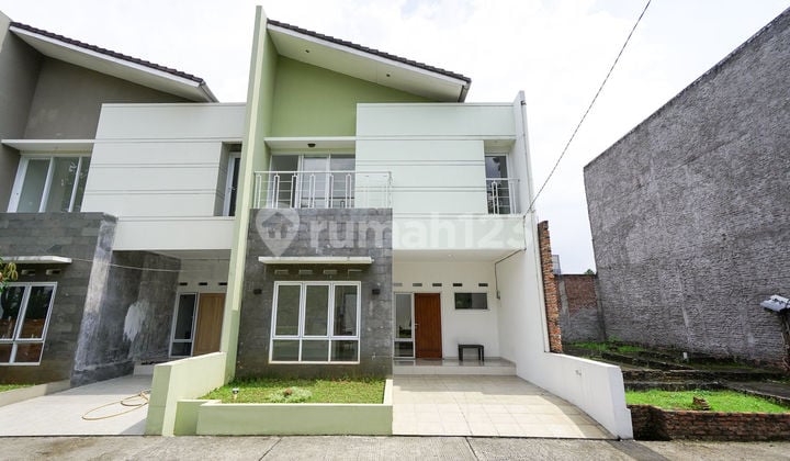 Rumah Bebas Banjit LT 110 Dekat Mall Cibubur Dibantu KPR J-40236