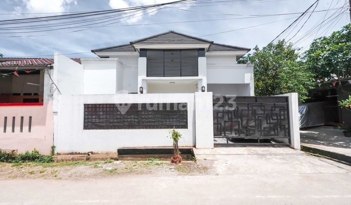 Rumah SHM 2 Lt Hadap Timur 8 Menit ke Rs Citama J-37281
