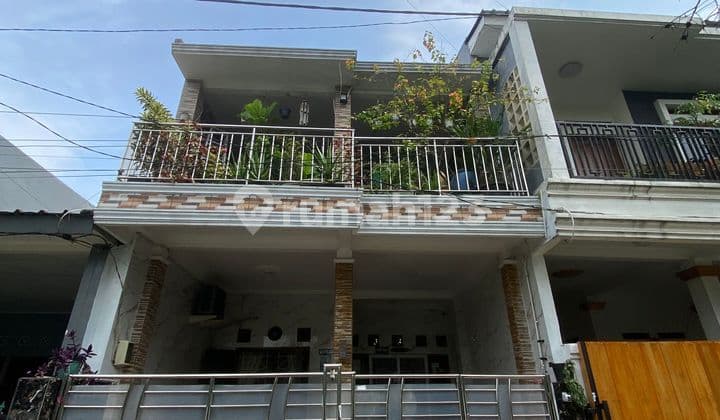 Rumah 2 Lantai 15 Menit ke Gerbang Tol Sentul 2 SHM Hadap Timur J43459