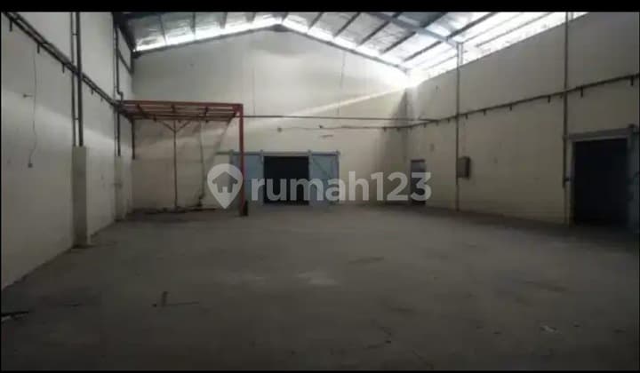 Dijual gudang multiguna pakualam serpong utara