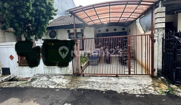 For Sale: House in Nusa Loka, BSD City