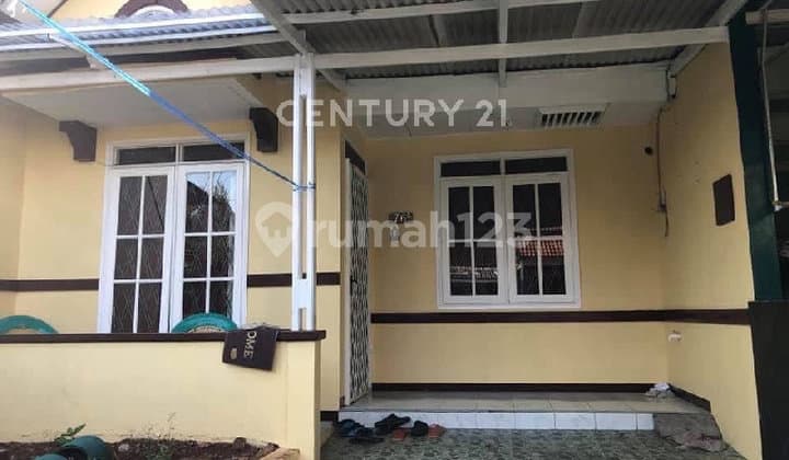 Rumah di Lembah Hijau Lippo Cikarang