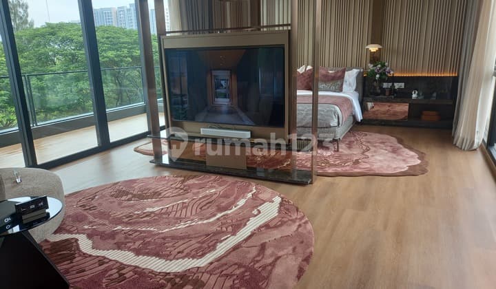 Dijual Rumah Mewah Botanic Villa Navapark Bsd City