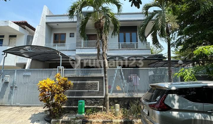 Rumah Minimalis Pinggir Jalan Besar