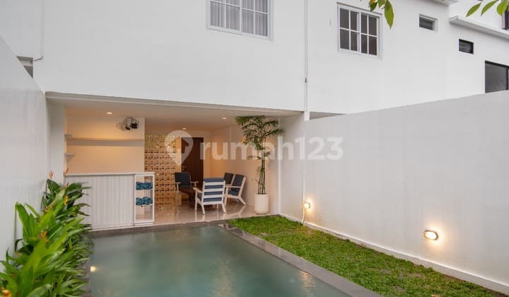 Villa Kamar Tidur 2 Furnished One Gate System Di Tumbak Bayuh Pererenan Badung Bali Vila di Jl. Tumbak Bayuh No.1, Tumbak Bayuh, Mengwi, Badung, Bali, Indonesia, 80351, Pererenan