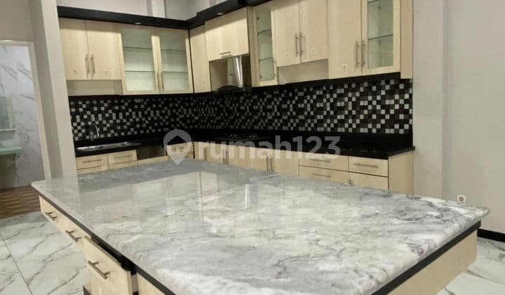 Best dealRumah di Villa taman telaga citraland Bagus