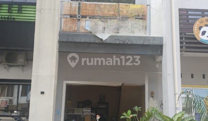Murah ruko komersial area 3 lantai di Taman Gapura citraland Bagus