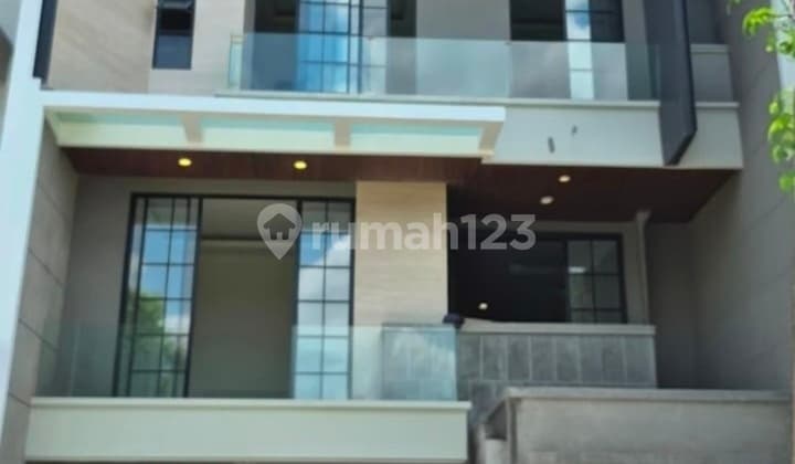 New 3-Storey Luxury House in Prime Citraland Near Market