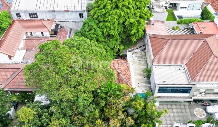 Rumah Hitung Tanah di Jakarta Pusat Luas 694M2