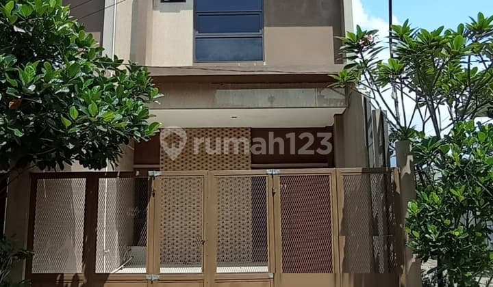 Rumah Bagus Dan Baru, Kondisi Siap Huni di Inhoftank