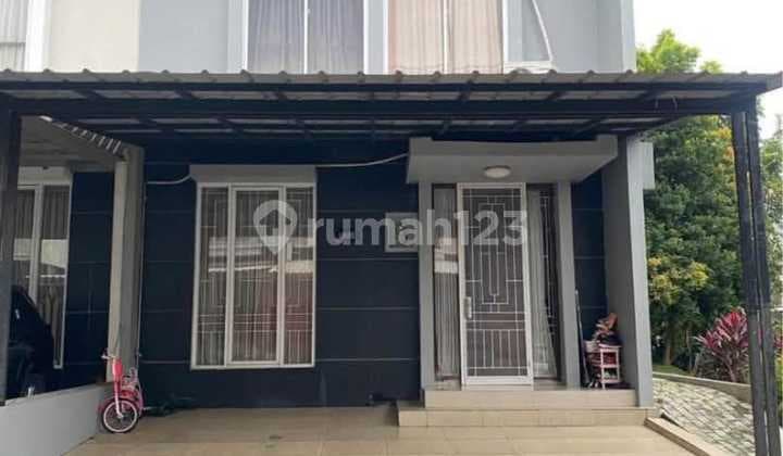 Rumah Hook Dua Lantai di Citra Gran Cibubur Deket Mesjid