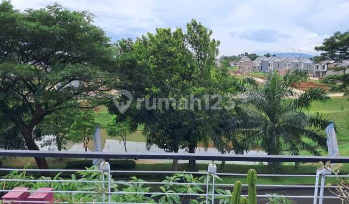 Rumah View Danau di Bukit Golf Riverside Cibubur Siap Huni
