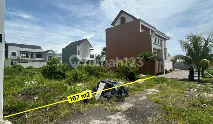 Tanah di Kawasan Villa untuk Investasi Siap Bangun di Munggu Bali