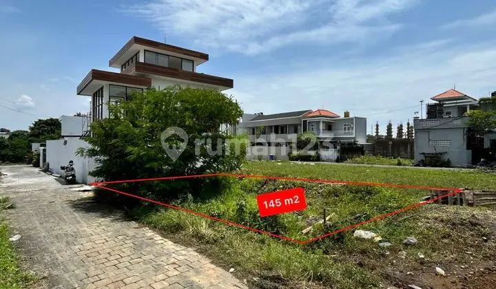 Tanah Siap Bangun Berada di Dalam Komplek Villa di Munggu Bali