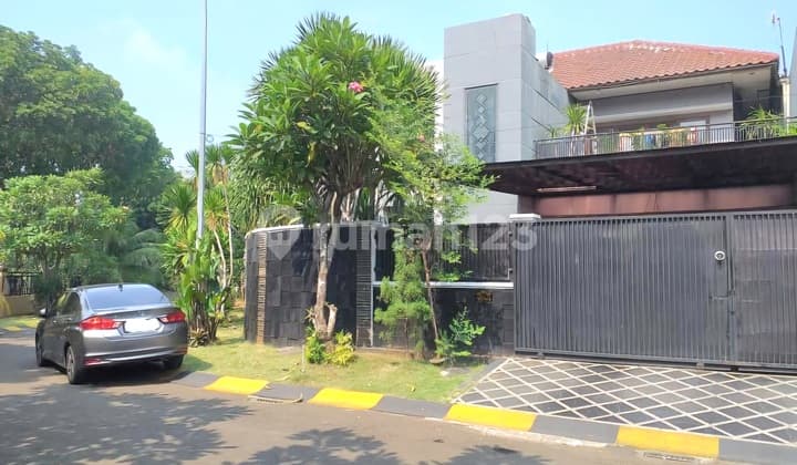 Two-Story House with Swimming Pool in Puspita Loka BSD
