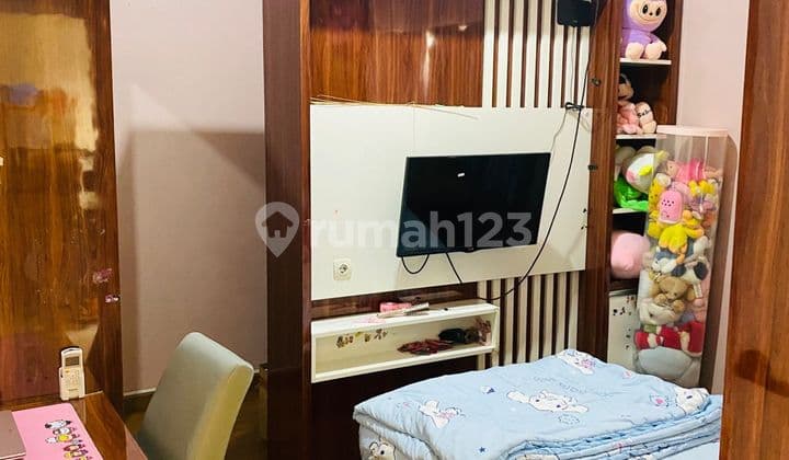 Dijual Rumah Hook 2 LT Full Furnished Lokasi Pinggir Jalan Utama_ Harapan Baru