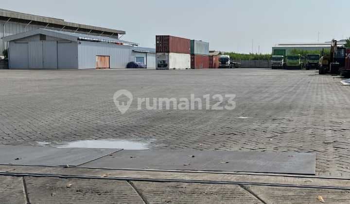 Disewakan Lahan Luas 3.000m2 Open Yard - Marunda Center