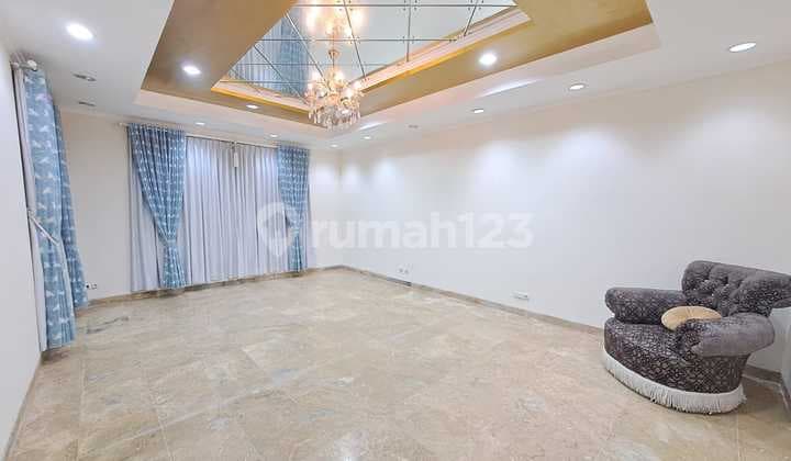 Rumah Semi Furnished Gandaria, Jakarta Selatan