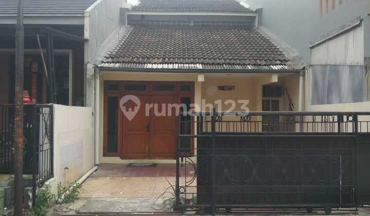 Rumah 1 Lantai di Taman Kedoya Permai Kebon Jeruk