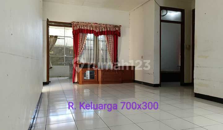 Rumah Luas Daerah Awiligar Dekat Cigadung