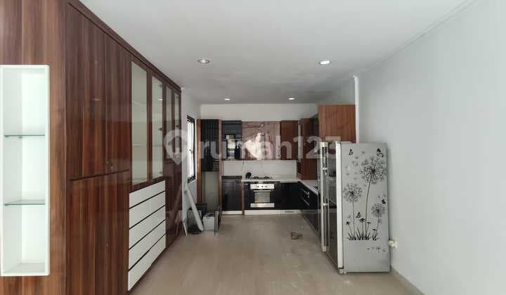 Dijual Rumah di Sudirman Townhouse Kota Bandung
