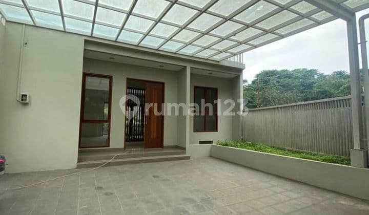 Dijual Rumah Bagus Di Sayap Hegarmanah Cocok Untuk Ekspatriat