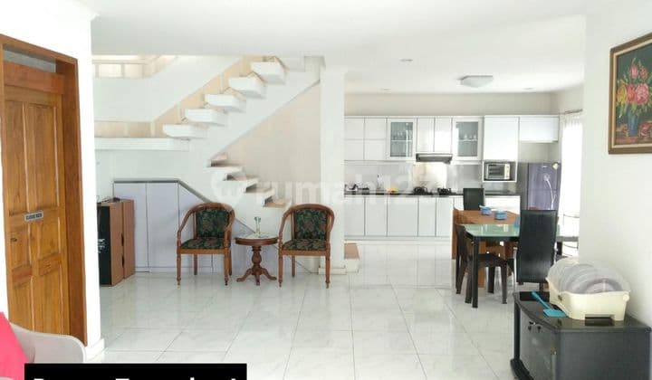 For Sale Strategic Commercial Space on Dago Main Road Area