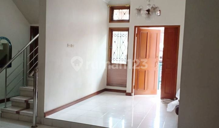 Disewakan Rumah Bagus Terawat Tubagus Ismail Dago