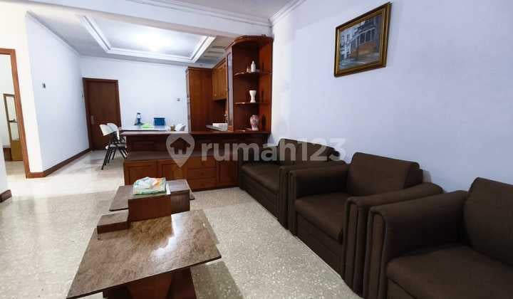 For Rent Well-Maintained Strategic House Near ITB Dago Area