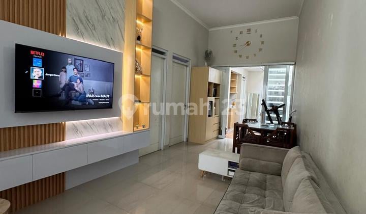 Rumah Cantik Area Cigadung Dekat Kampus Itb