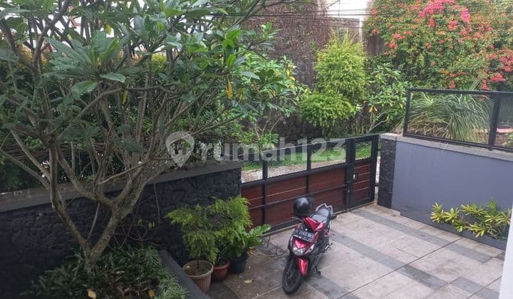 Dijual Rumah Villa Minimalis Modern Full Furnished Dago