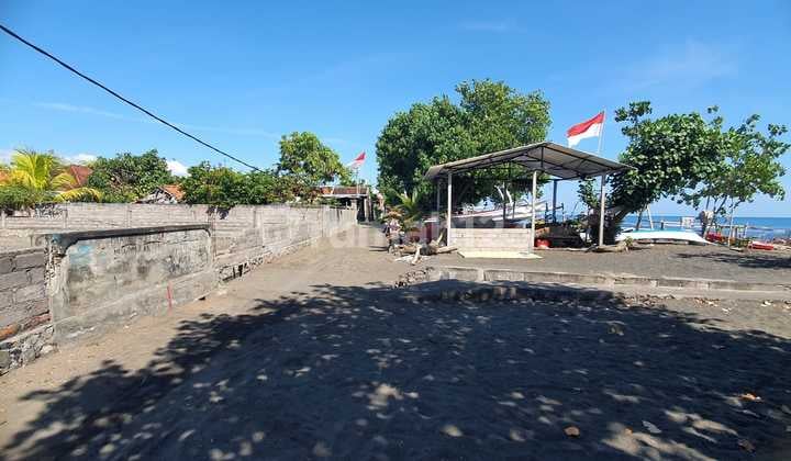 Rare 4 Are Plot Facing Lovina Beach. Leasehold for minimum 10+ years