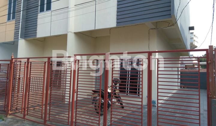 townhouse a rivai