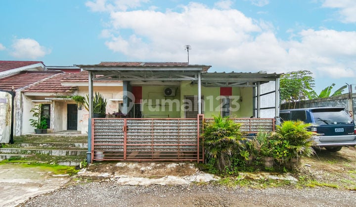 Rumah 10 Menit ke Gerbang Toll Kayu Manis 1 SHM Siap KPR J-34005