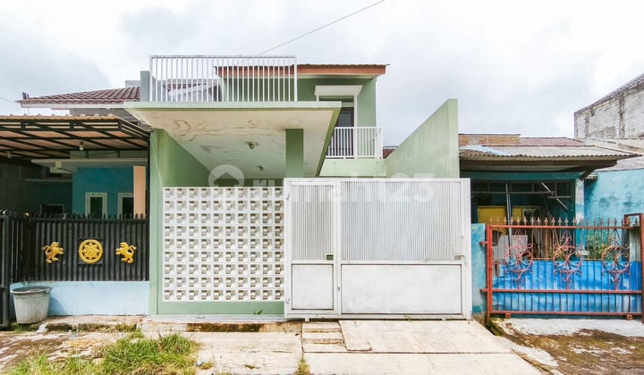 Rumah Strategis 15 Menit ke Gerbang Toll Kayu Manis 1 Siap Huni J33985