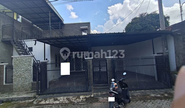 Rumah LT 196 SHM 15 Menit ke Tangcity Mall Dibantu KPR J-41142