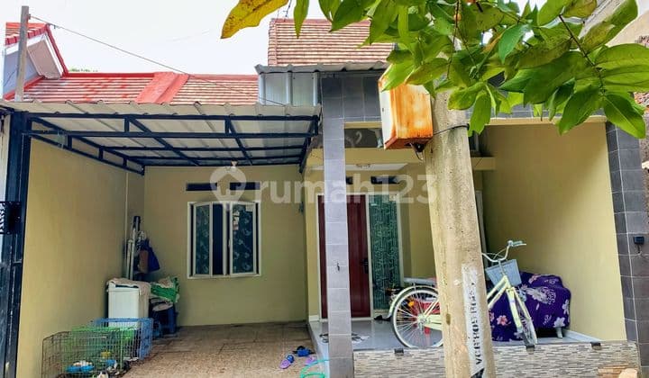 Rumah Seken 2 Lantai 15 Menit ke Rsud Kota Bogor Hadap Timur J21293