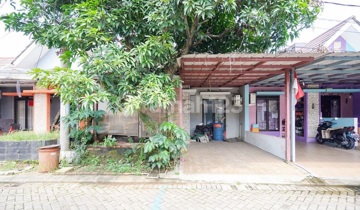 Asri House 1 Story 5 Minutes to Brawijaya Hospital Sawangan East Facing J34641