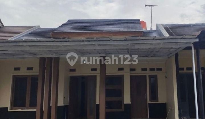 Rumah Siap Huni 15 Menit ke Gerbang Tol Jatiwarna 1 Bebas Banjir J-37192