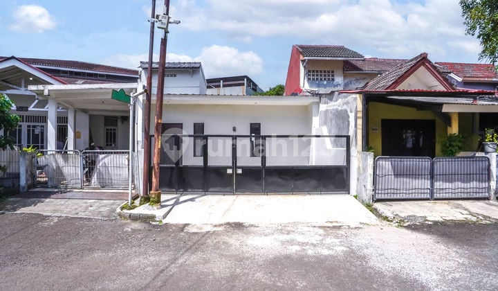 Rumah Harga Nego Free Renov Dekat Stasiun Pondok Cina Bisa KPR J23664