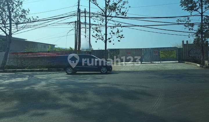 Land in Husein Sastranegara 6800 m²