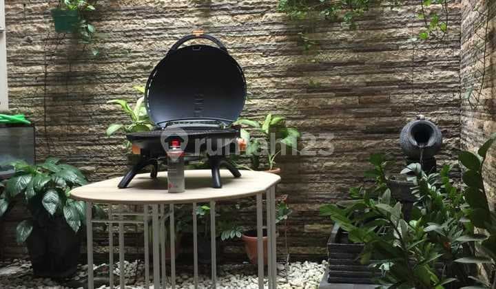 Rumah Siap Huni 2 Lantai dan SHM di Bintaro