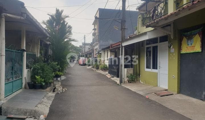Kost Invesstasi, Dekat Kantor Walikota dan Tol Jakarta Bsd
