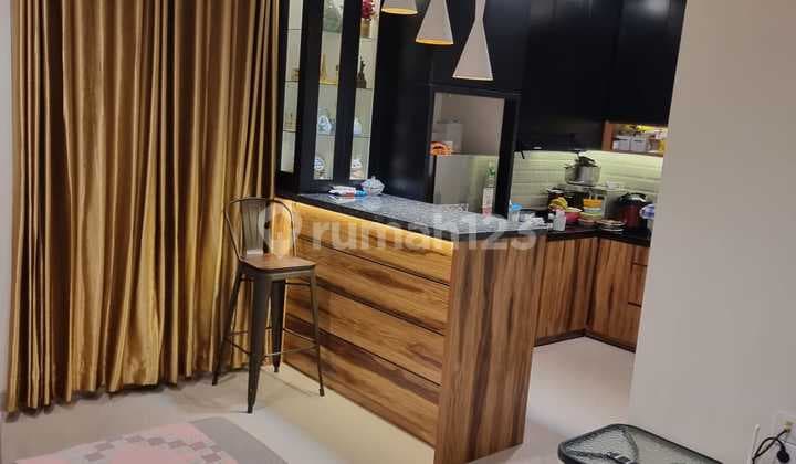 Wts Rumah Furnish Cantik Renovasi Rossini, Gading Serpong