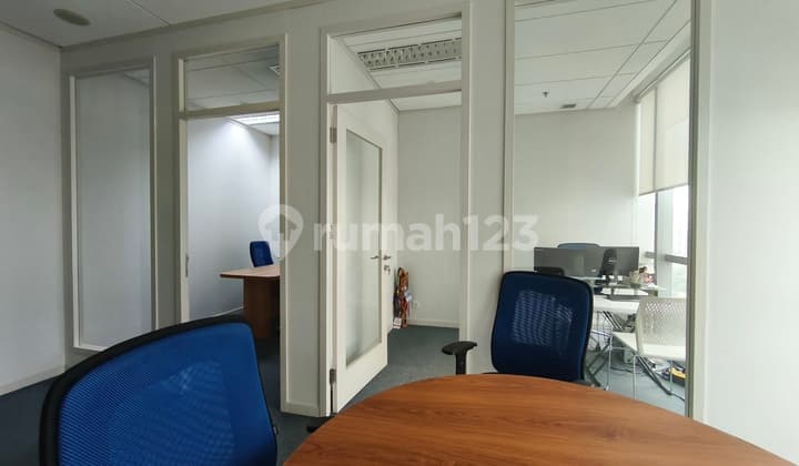 Office Space Cantik Furnish Siap Huni Menara Sentraya