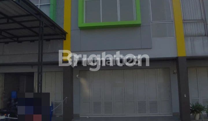 dua lantai bonus rumah, derwati mas