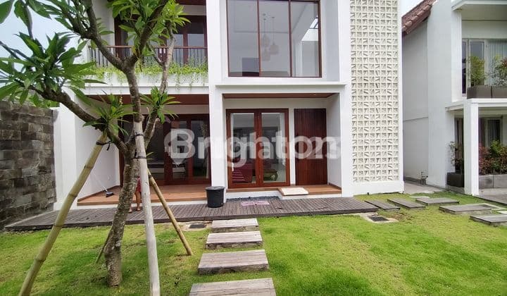 In kanb Brand New Villa in Batubelig Premium Location for Residence and Business