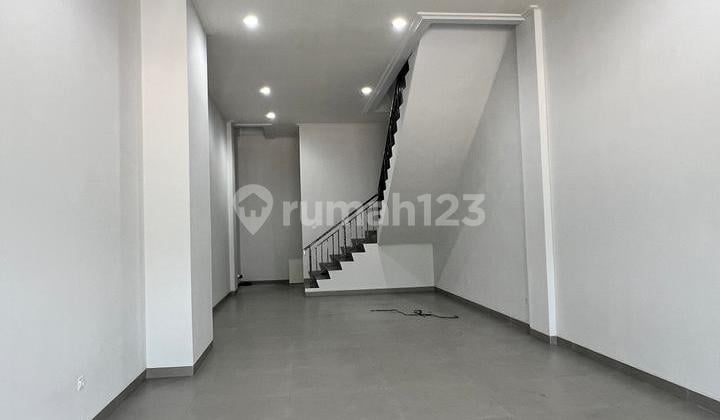 Rukan Marina Bay Type Amsterdam, Pantai Indah Kapuk 2, North Jakarta